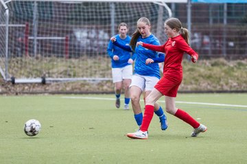Bild 362 - wCJ Eimsbuettler TV - Holstein Kiel : Ergebnis: 0:1